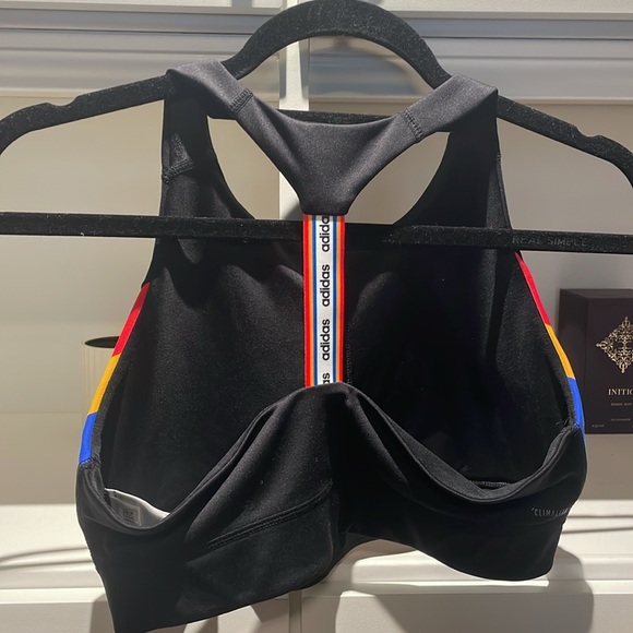 Never worn adidas sports bra with colorful detail - Picture 2 of 2